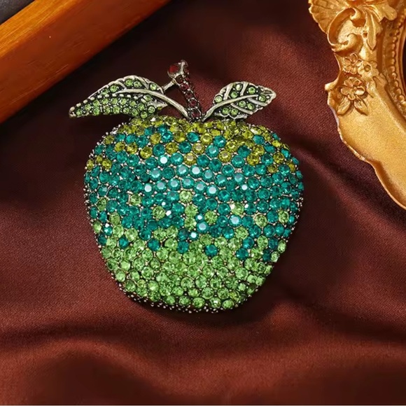 Betsey Johnson Green Blue Apple Brooch - Picture 5 of 9